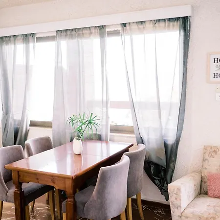 Lägenhet La Playa 2 Perigialion