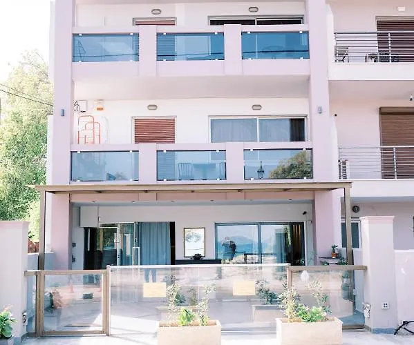 Apartman La Playa 2 *